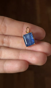 14k Blue Kyanite 6 Prong Charm