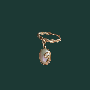 14kt MOP charm ring